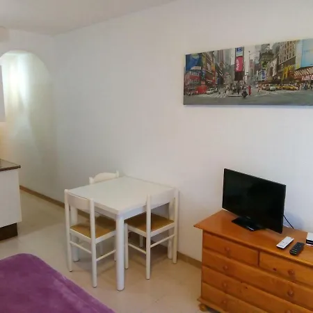 Studio à Roses